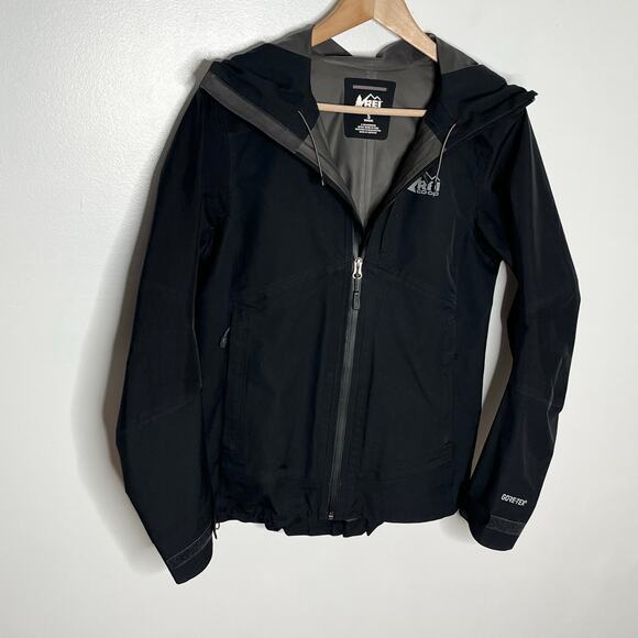 REI Co-op GTX Rain Jacket Womens Small Black Hooded Outdoor Hiking Camping - Picture 2 of 13